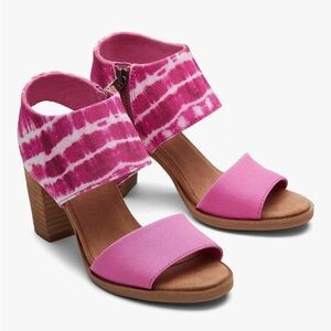 TOMS Sandals NWOT